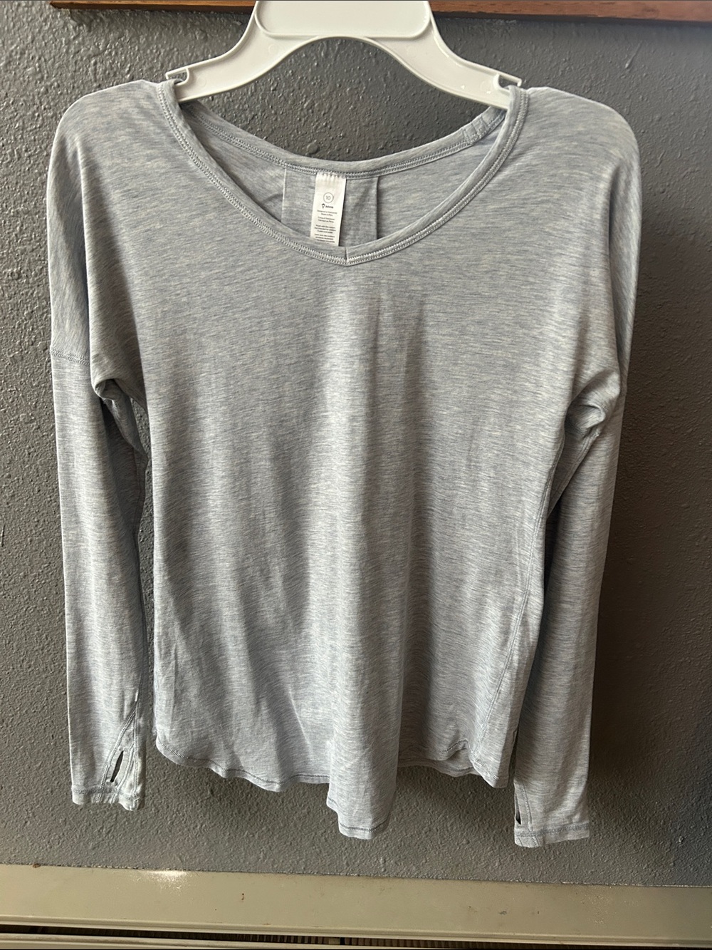 Ivivva Girls Lululemon Mindful Movement Long Sleeve V-Neck Top